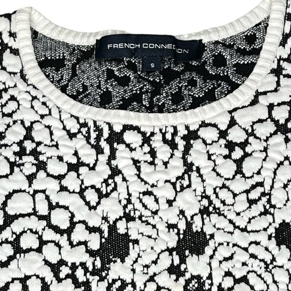 FRENCH CONNECTION Textured Long Sleeve Sweater Black White Women's S - Picture 10 of 12